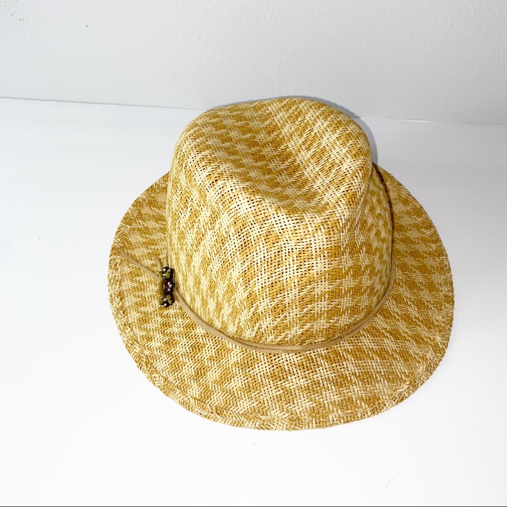 Women Fedora Tan Betmar Size 22”